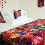 Tres Mentiras Botique Hotel 6 Rooms